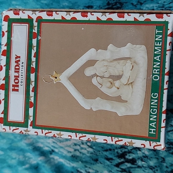 VINTAGE Nativity Christmas Ornament - Picture 5 of 5